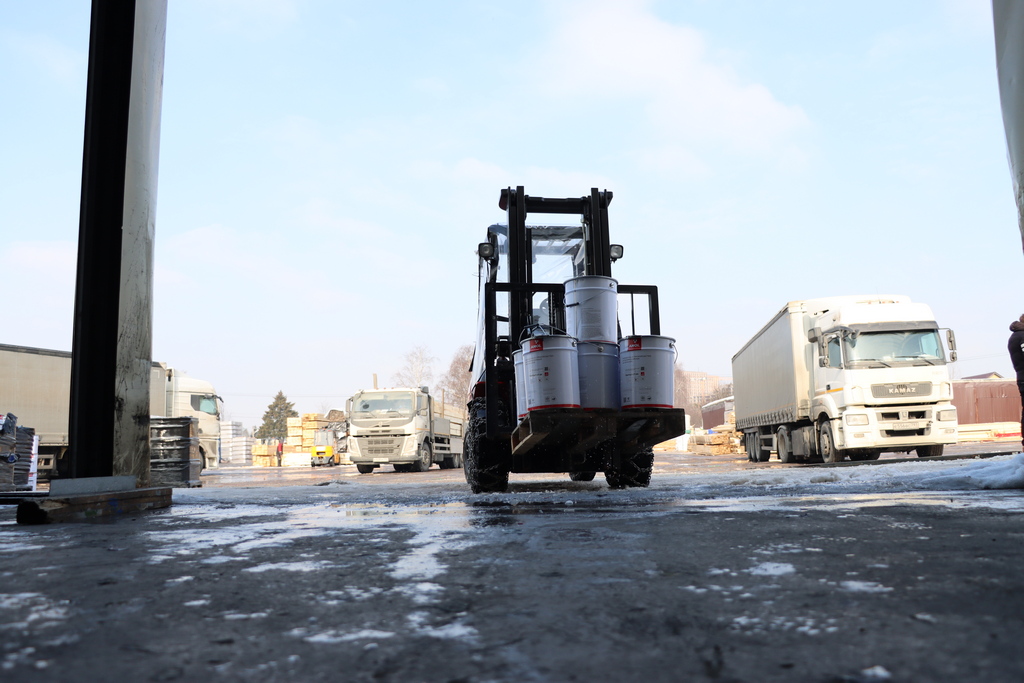 2024 03 02 warehouse 2 x1024