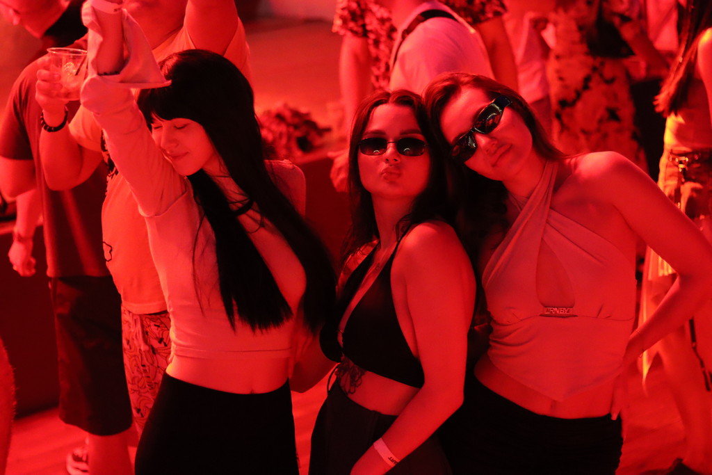 2025 06 07 girls 3 x1024